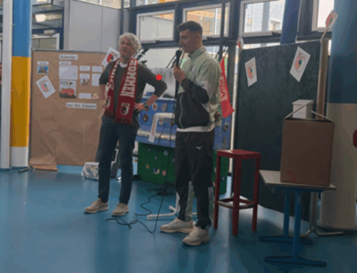 Der FC Augsburg ist zu Gast – Besuch von Cedric Zesiger